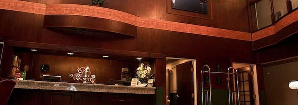 Spark By Hilton Tumwater Interior photo